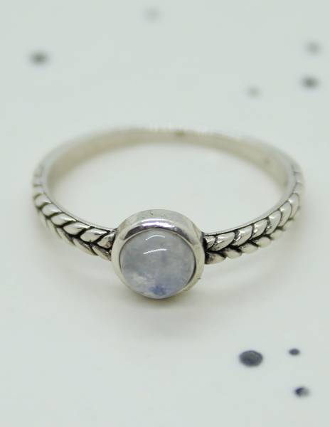 Anillo de Plata con Piedra 2